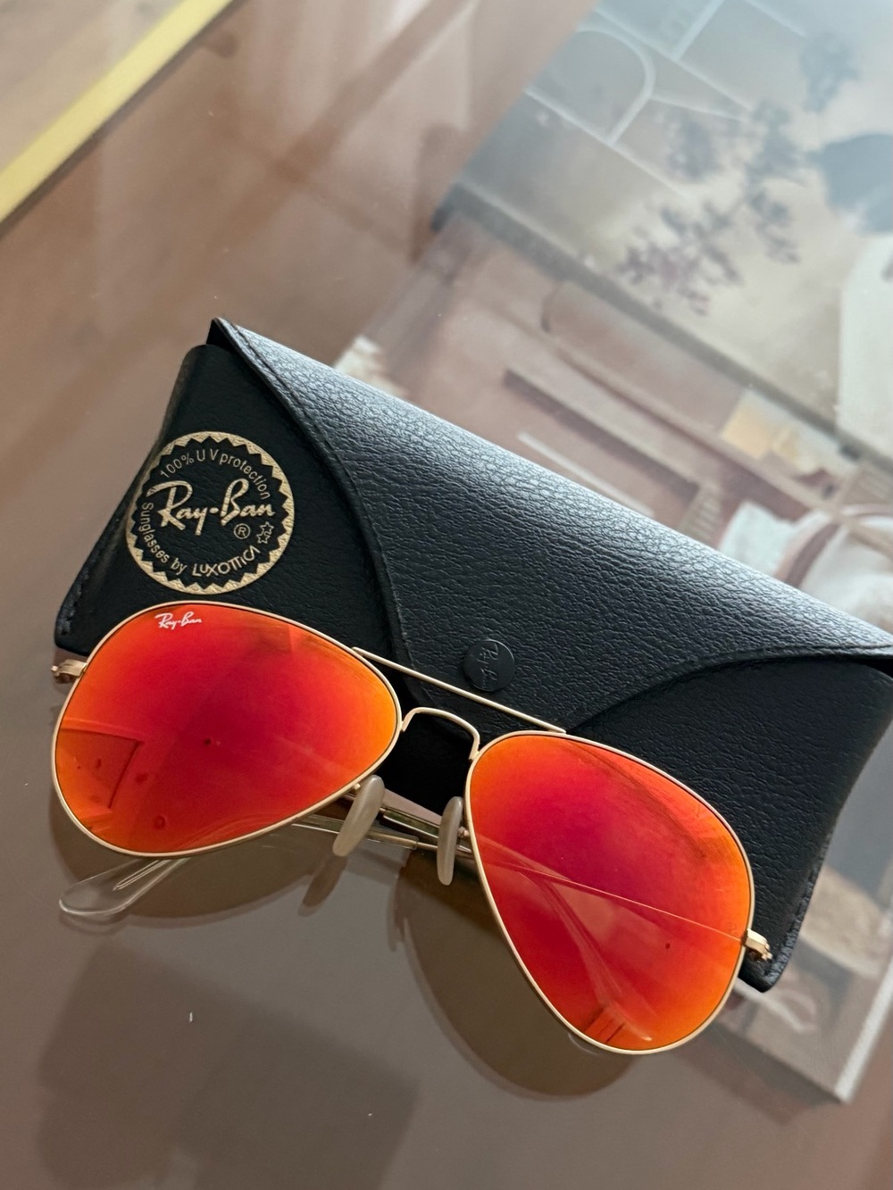 Ray-Ban Aviator Sunglasses - Gold Frame with Orange-Red Mirror Lenses